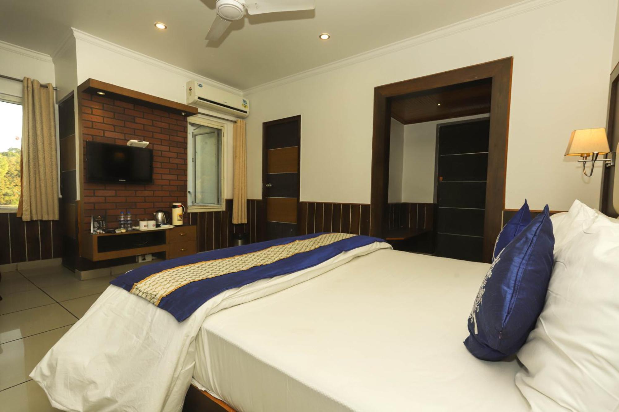 Hotel Pong View 达兰萨拉 外观 照片